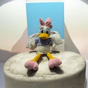 Scentsy Buddies Disney Daisy the Duck Plush New-No Scent Pack